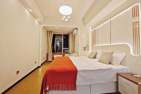 Qingdao Lanting Holiday Apartment