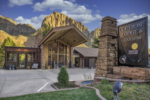 클리프로즈 스프링데일, 큐리오 컬렉션 바이 힐튼