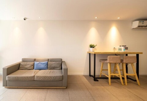 하이 인 량핀 상하이 쉬자후이 톈린루