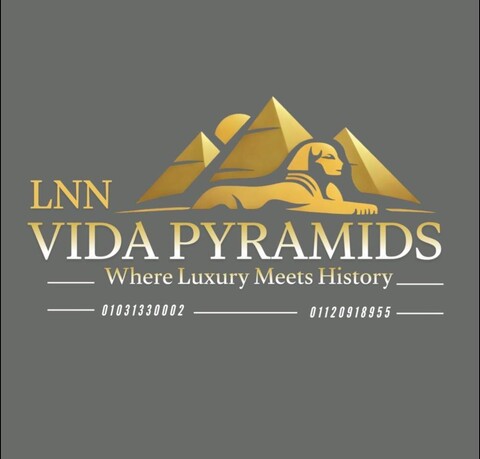 Vida Pyramids lnn View