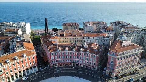 호텔 드 라 메르