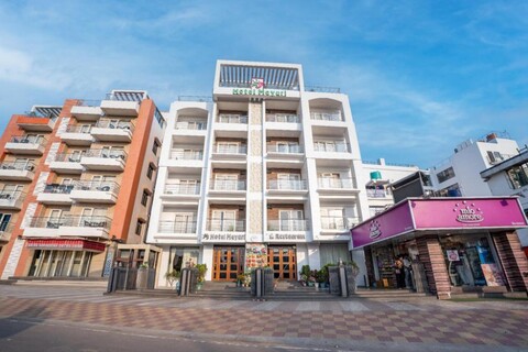 Hotel Mayuri
