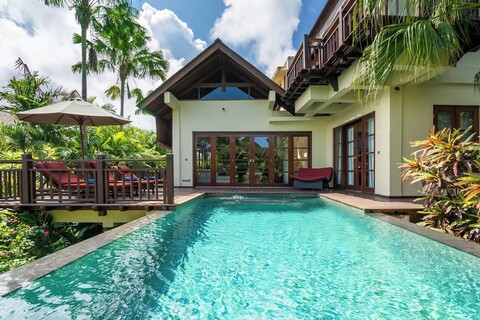 클리프론트 트로피칼 빌라 칸티크