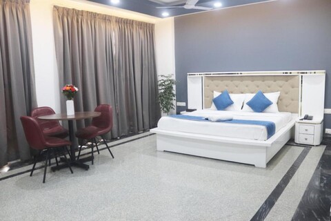 Axon Corporate Stays Sector 52 Gurgaon