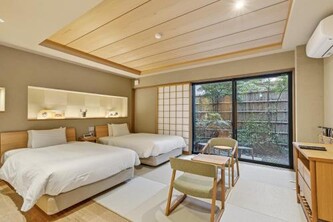 ホテル楽々庵