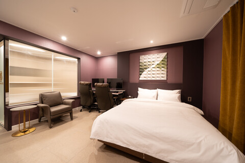 부천 호텔버닝(HOTEL BURNING)