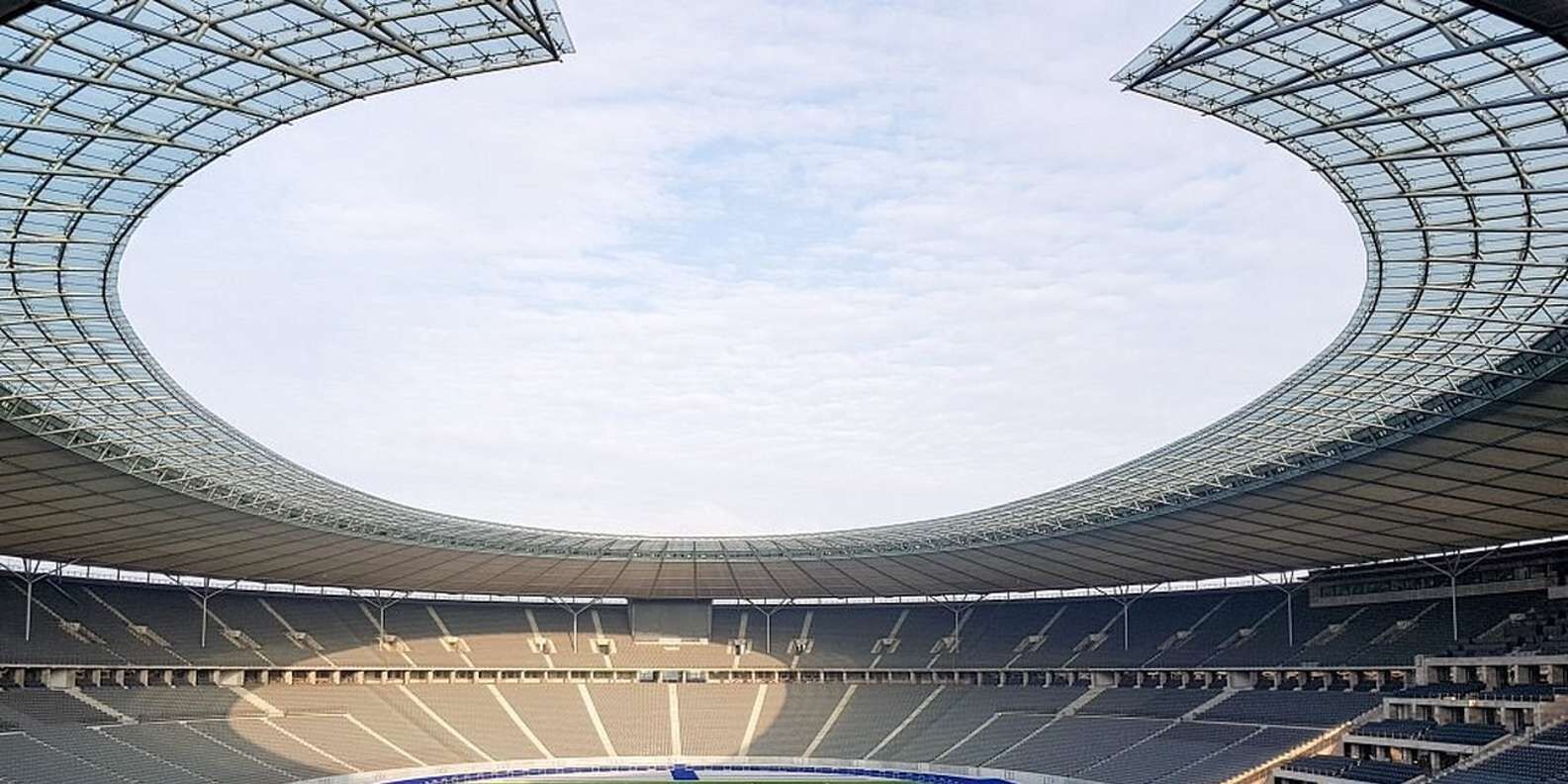 [베를린] 올림피아 스타디움 입장권 :: UEFA 카테고리 4 독일 최대 경기장