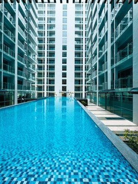 Spacious 2BR Family Suite with City View near Airport, City of Dreams, Solaire, PARQAL, Ayala Malls,