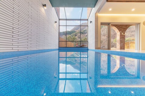 가평 소베라노 독채풀빌라