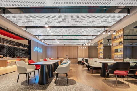 Ibis Hotel (Xiamen Dongdu Ferry Terminal Dongdu Road)