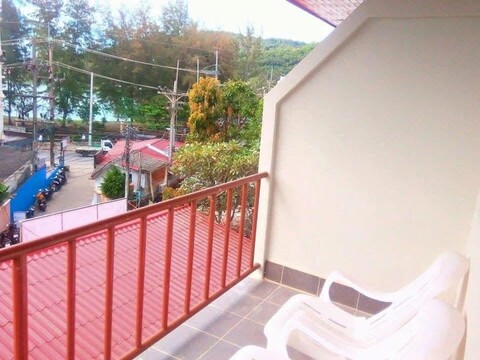 아피냐 플레이스