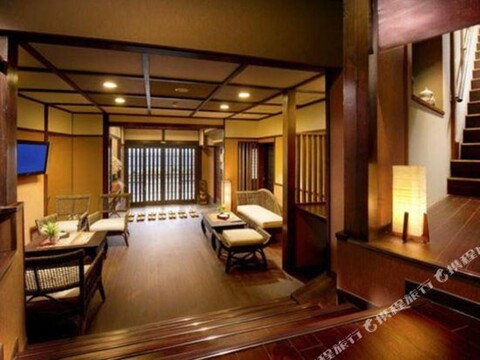 Mifunetei an Inn That Serves Conger Eel Cuisine