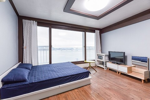 통영 갯바위펜션