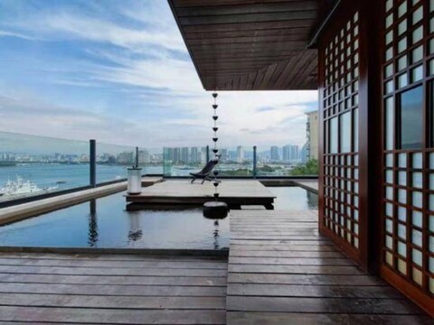 Xue'er Shanfang B&B Shanhai Jing (Sanya Dadonghai South Bianhai Road Shop)