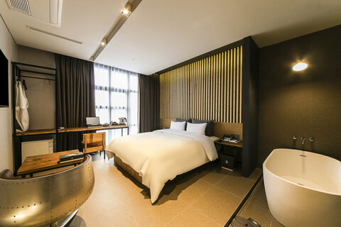 호텔 여우비 울산점