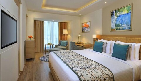 골든 사로바 포르티코 암리차르