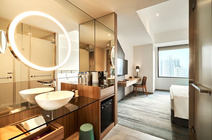 room detail thumbnail 0