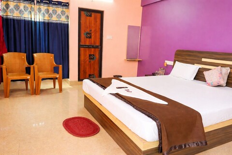 호텔 아드야 비치 리조트 푸리