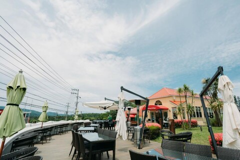 Petit Hotel Izu Shabotenvillage