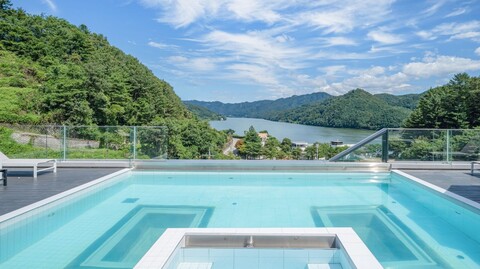 가평 디온풀빌라펜션