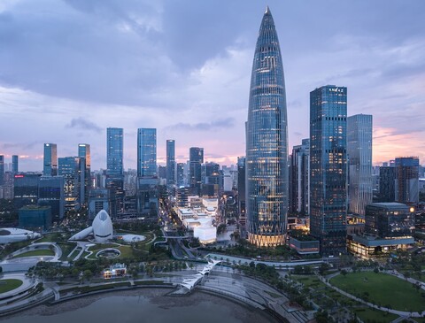 안다즈 선전 베이, 바이 하얏트