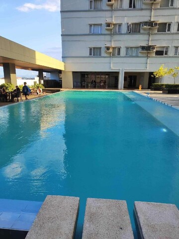 Family/barkadas staycation escape near everything 