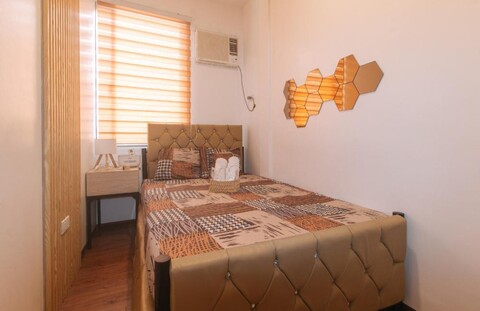 G Fam Transient by RedDoorz 