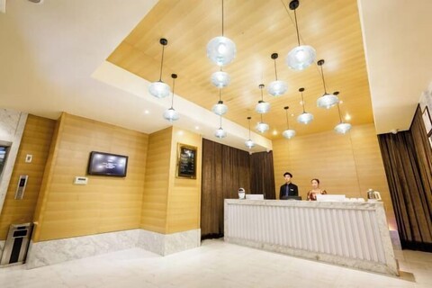 JIN YOTEL(South Second Ring & South Shiyangqiao Road, Hohhot)