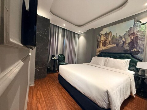 Hanoi Sense Legend Hotel & Travel