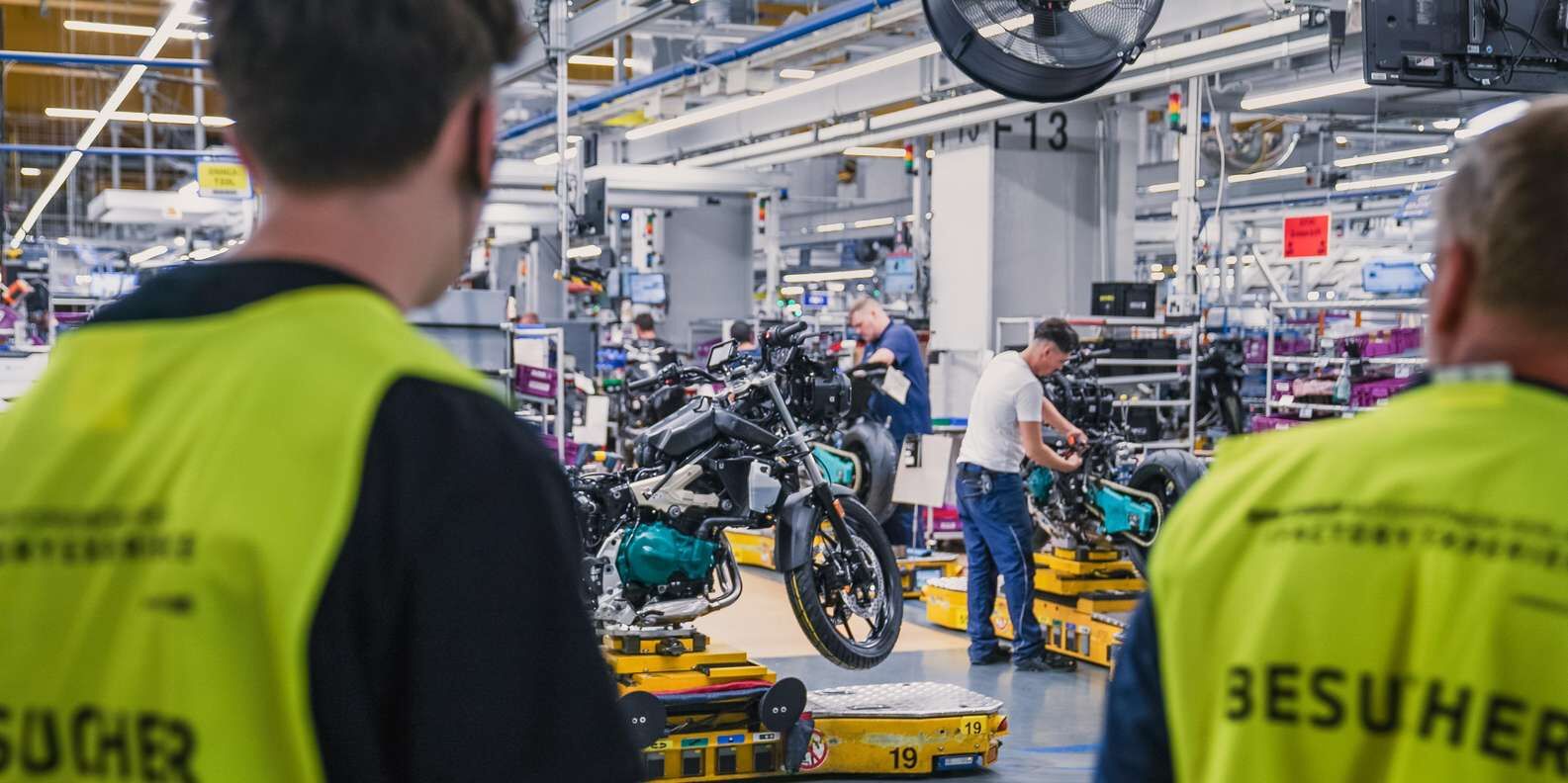 [베를린] BMW 모터사이클 공장 견학 :: 75초마다 완성되는 전설의 바이크