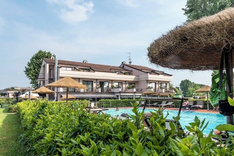 요팅 호텔 미스트랄