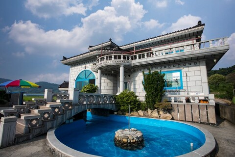 남해 바닷가별장펜션