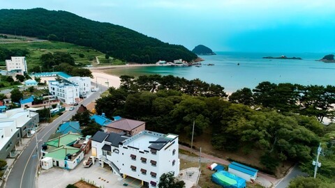 남해 솔밭 비치 펜션