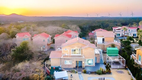 Jeju Pension Oneuldo Bom