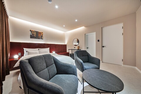 대전 용전 노크인 호텔 by 아늑