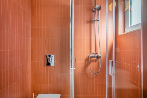 칼리테아 아파트먼트, 바이 올랄라 홈즈