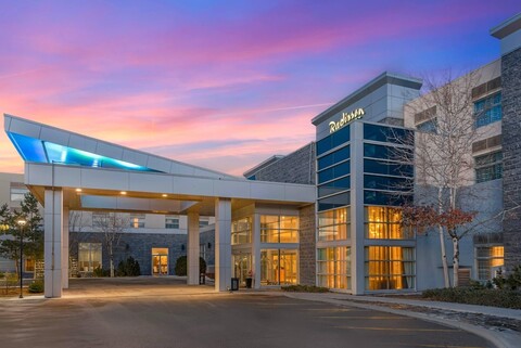 래디슨 호텔 & 컨퍼런스 센터 캘거리 에어포트