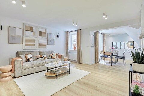 뛰어난 에어컨 아파트 파리 센터 부르스 플레이스