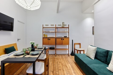 파리 중심부의 매력적이고 현대적인 아파트먼트