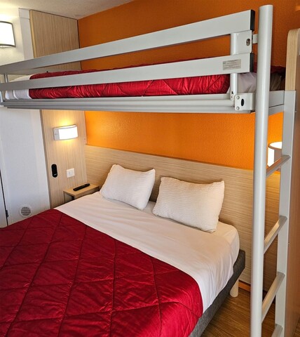 프르미에르 클라세 스트라스부르 우에스트