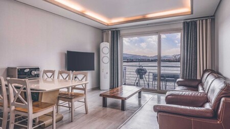 춘천 리버문스파펜션