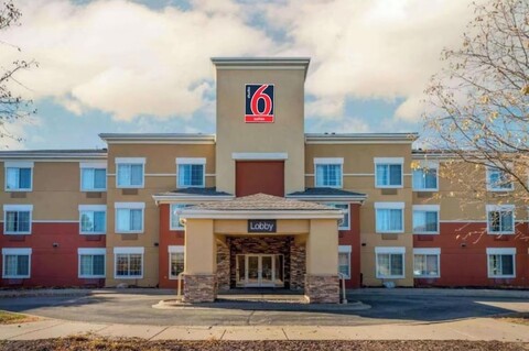 스튜디오 6 익스텐디드 스테이 미니애폴리스 공항 이건 노스 MN