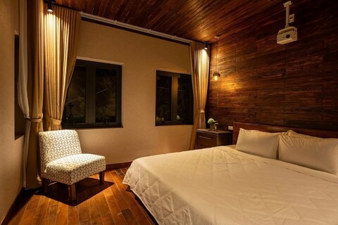 센터 앨리 하우스 & 트래블