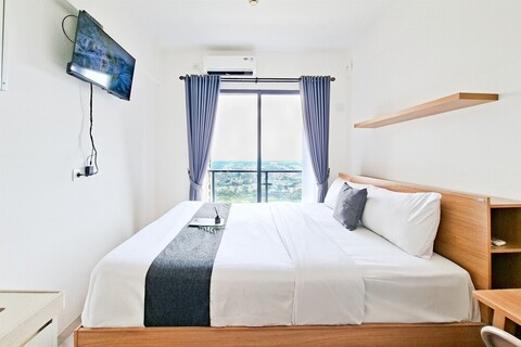 기본적인 스튜디오 아파트먼트, 스카이 하우스 BSD, 에온 몰 근처