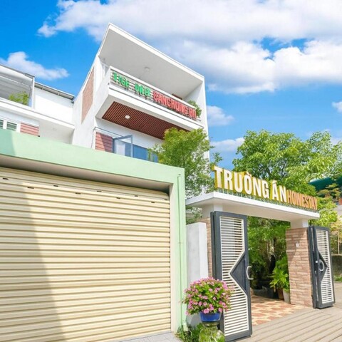 TRƯỜNG ÂN HOMESTAY
