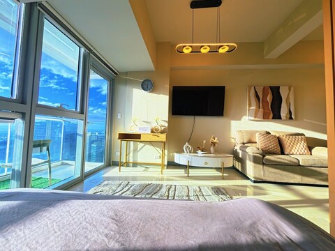 35번지 업타운 파크 스위트 타워 2, BGC