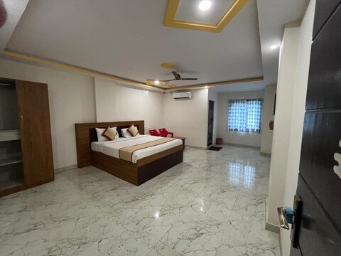 SLN Comforts Hesarghatta Main Road