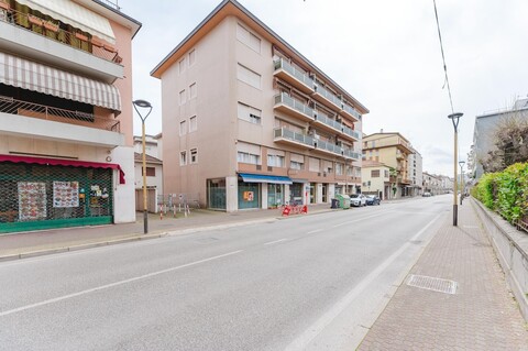 가이아의 플랫, 베니스에서 15분 거리