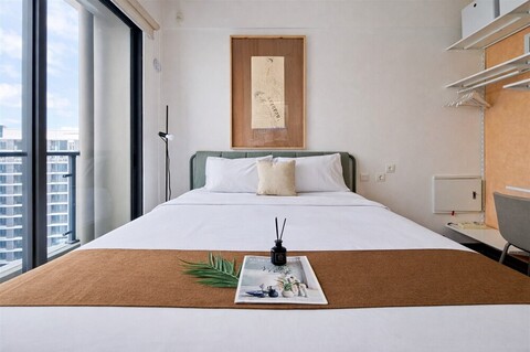 아파트먼트 스카이 하우스 BSD의 심플한 스튜디오에서 편안한 숙박