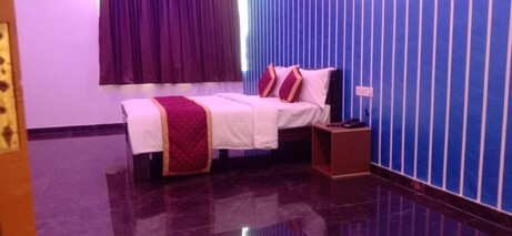 Hotel Day and Night Palace
